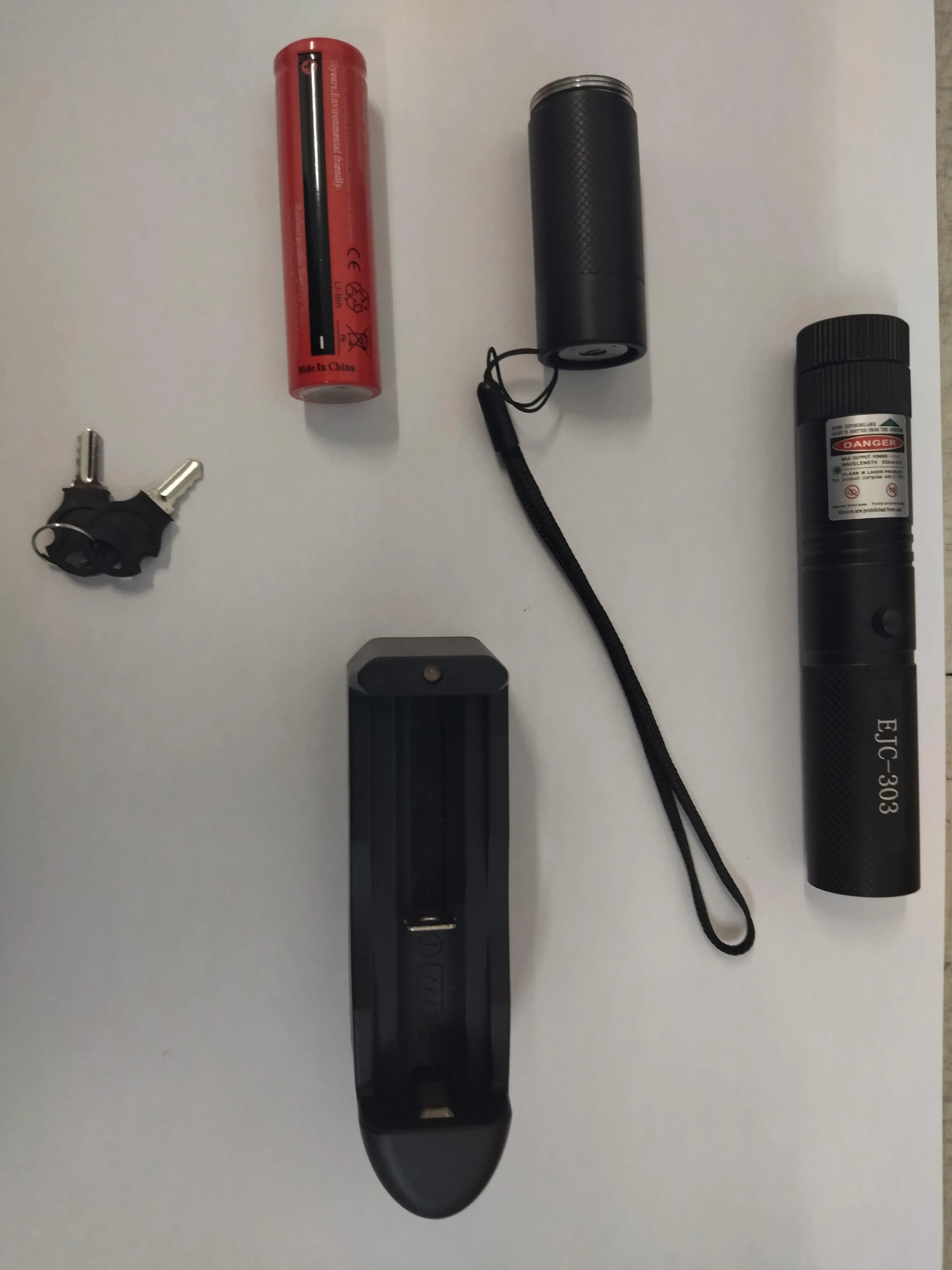 ANDOWL GREEN LASER POINTER 303