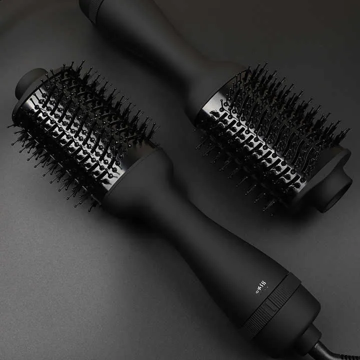 Professional Hair Straightener Titanium Flat Iron. مكواة فرد الشعر الاحترافية من التيتانيوم