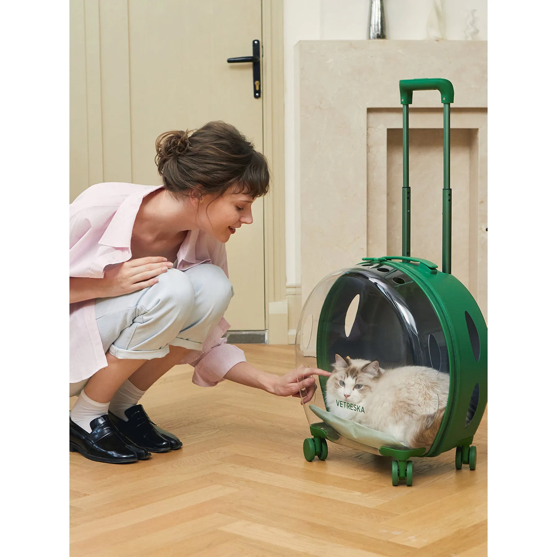 VETRESKA BUBBLE PET CARRIER - GREEN